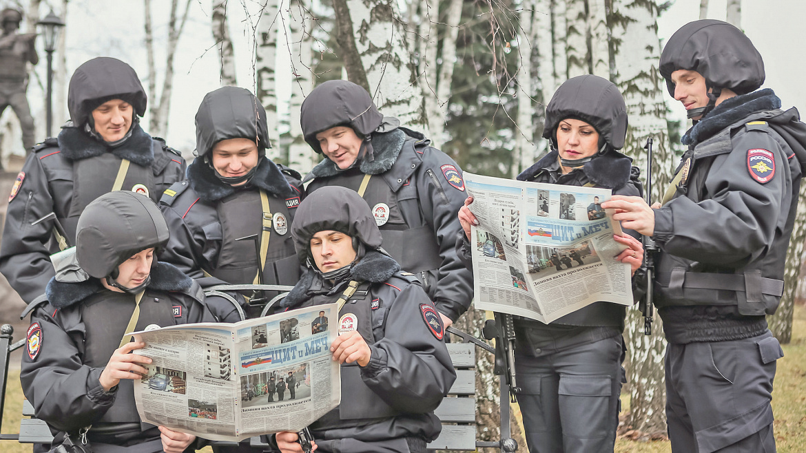 Пресса в погонах: в Волгограде отмечают день печати МВД